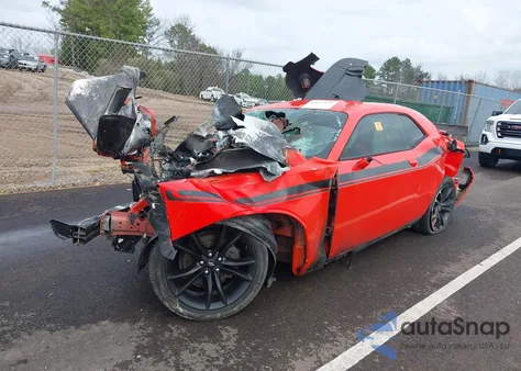 2018 Dodge Challenger Sxt из США, поврежденный, VIN 2C3CDZAGXJH131682